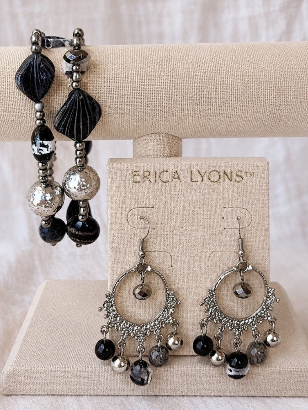 Erica Lyons Art Glass Silver Foil Crystal Beaded Bracelet and Earrings Set NOC